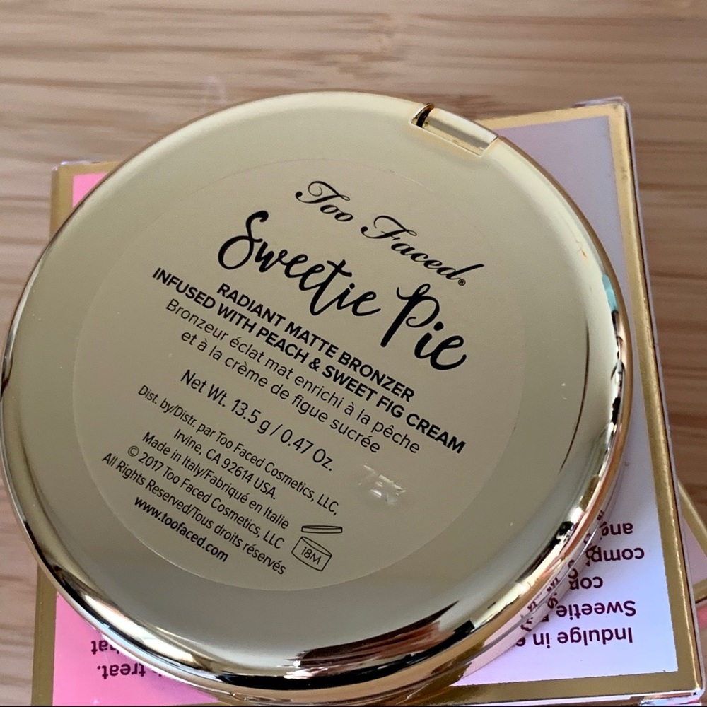 Bronzer